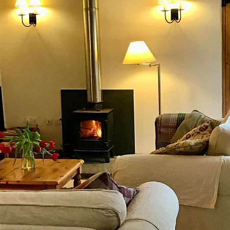 The Billiard Room - Cosy Country Retreat Abergavenny Luaran gambar