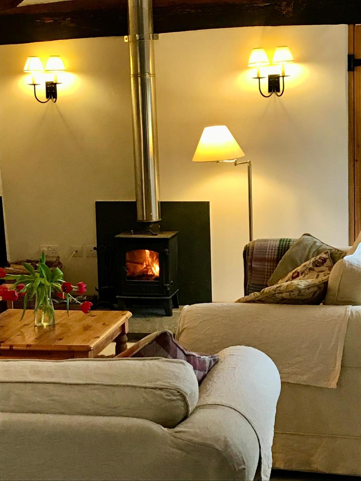 The Billiard Room - Cosy Country Retreat Abergavenny Luaran gambar